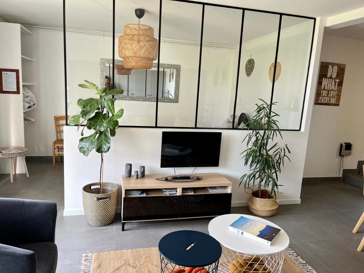 מלון Ceyrat Chez Isa, Loft 55M2, Jardin, Vue, Parking, Entree Autonome מראה חיצוני תמונה