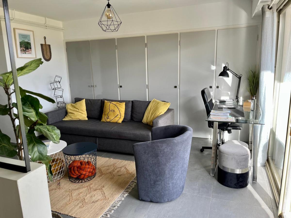 מלון Ceyrat Chez Isa, Loft 55M2, Jardin, Vue, Parking, Entree Autonome מראה חיצוני תמונה